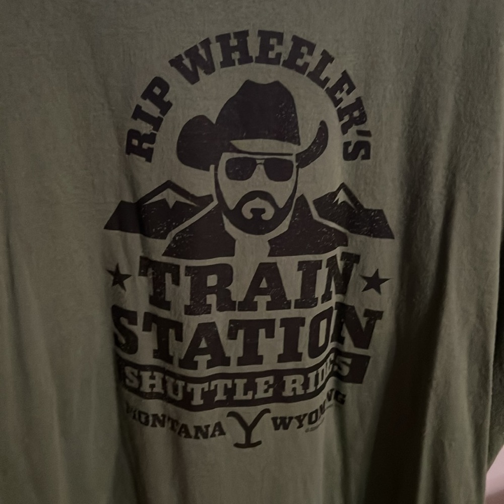 Yellowstone Tee Bundle - image 5